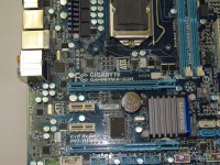 Gigabyte_GA-H67MA-D2H_0267